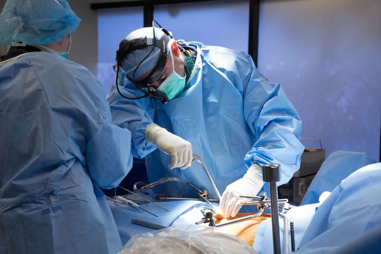 What Is the Average Cost of Spinal Surgery UK? Private Prices, NHS ...