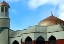 finsbury park mosque prayer times