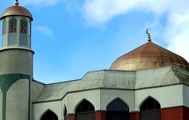 finsbury park mosque prayer times