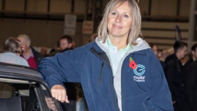 why did sarah leave bangers and cash