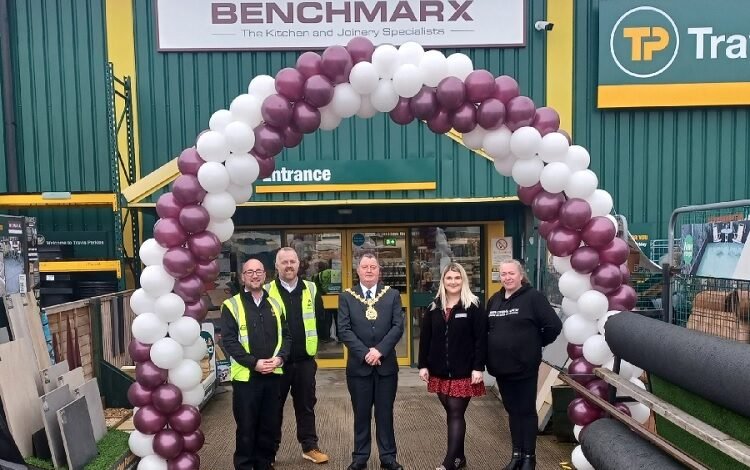 branch locator travis perkins